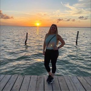 Meet your Posher, Alex